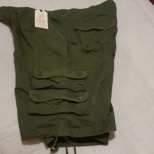 Brand new never worn cargo shorts.